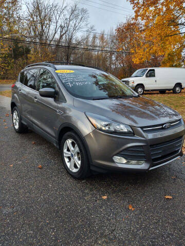 2013 Ford Escape for sale at NICOLES AUTO SALES LLC in Cream Ridge NJ