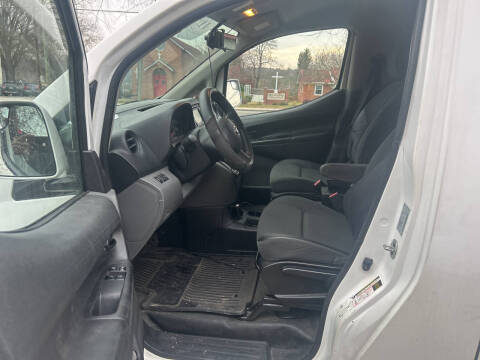 2015 Nissan NV200 SV