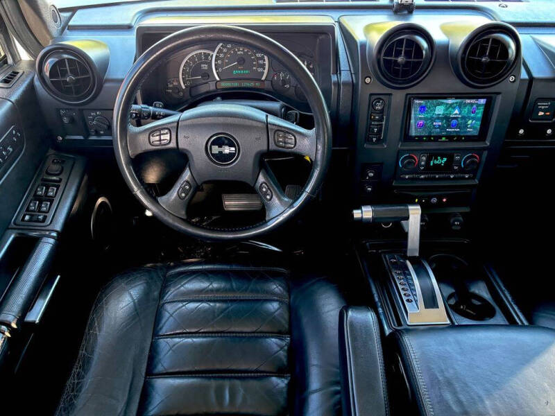 2005 HUMMER H2