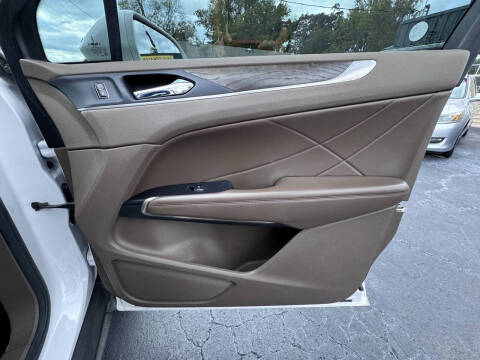 2017 Lincoln MKC Reserve