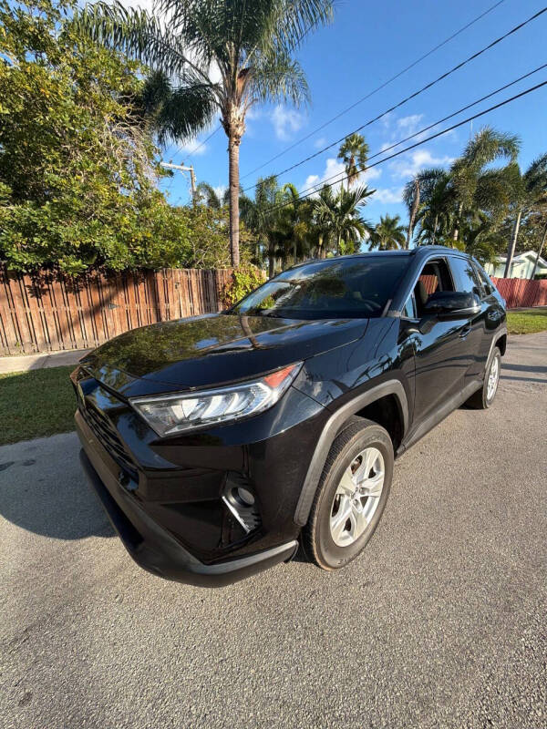 2021 Toyota RAV4 XLE