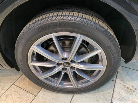 2022 Audi SQ5 3.0T quattro Premium Plus