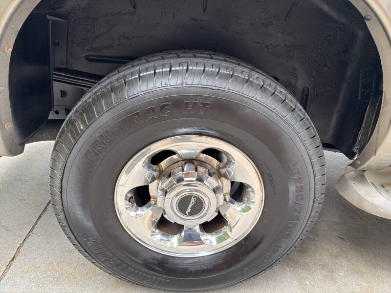 2004 Ford Excursion Limited