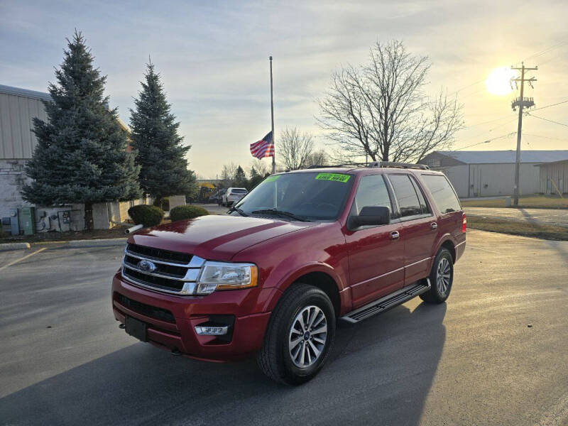 2017 Ford Expedition for sale at Ideal Auto Sales, Inc. in Waukesha WI