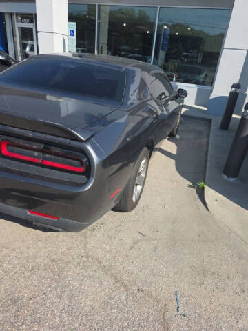 2019 Dodge Challenger SXT