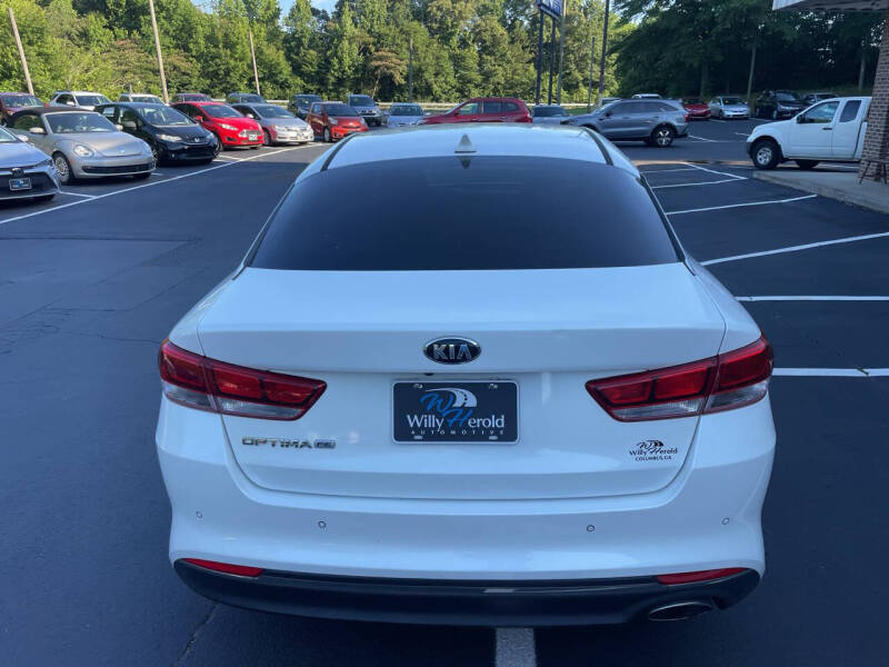 2018 Kia Optima LX