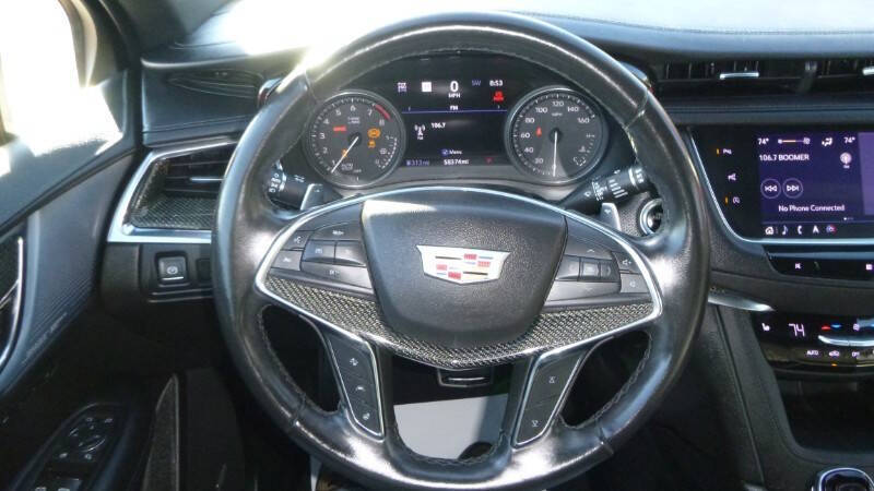 2020 Cadillac XT5 Sport