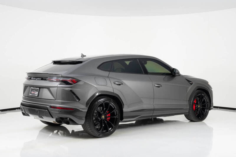 2021 Lamborghini Urus