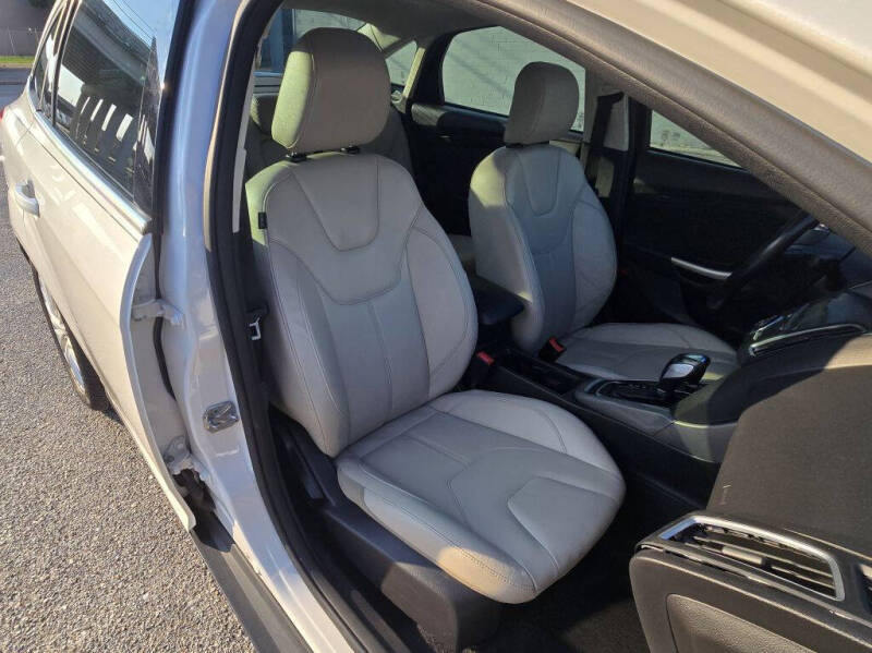 2016 Ford Focus Titanium