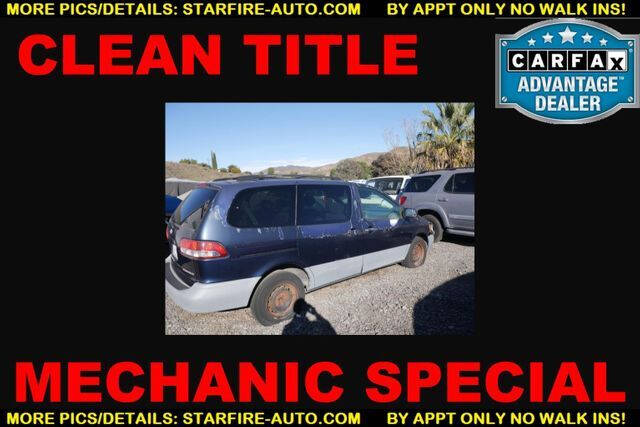 2002 Toyota Sienna CE