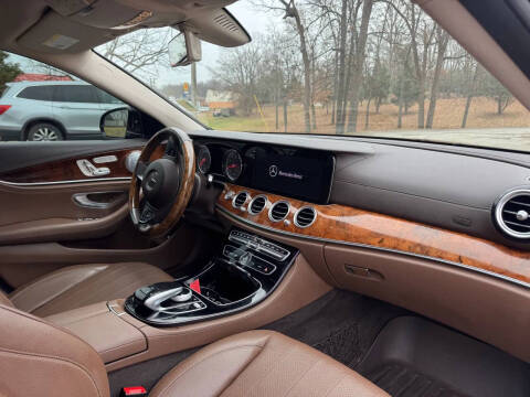 2017 Mercedes-Benz E-Class E 300 4MATIC