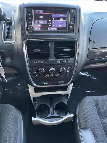2019 Dodge Grand Caravan SE