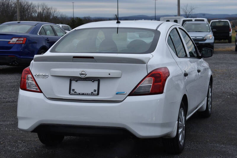 2016 Nissan Versa 1.6 S Plus
