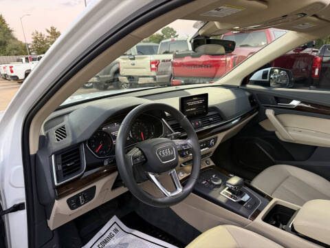 2019 Audi Q5 quattro Premium 45 TFSI
