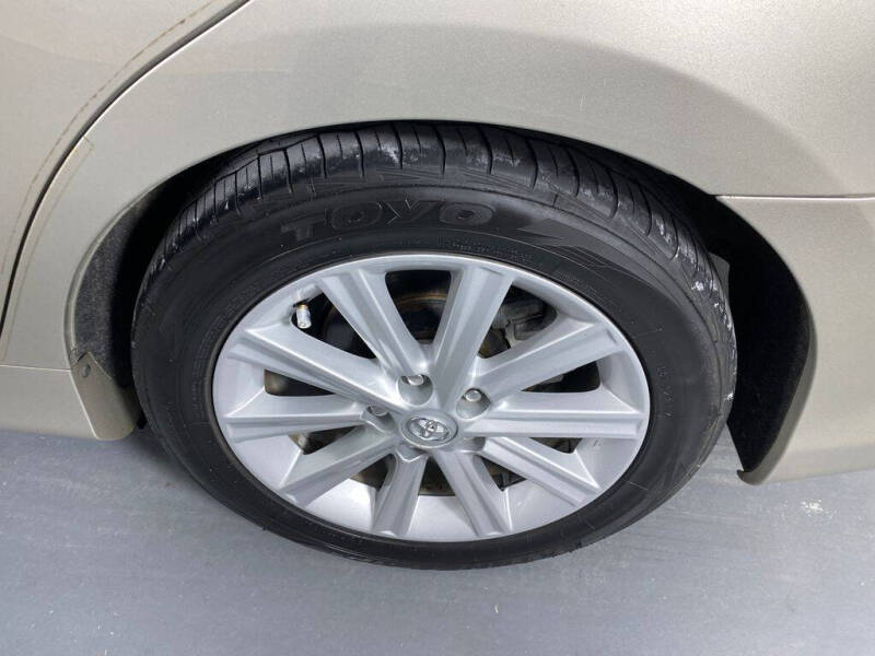 2014 Toyota Camry Hybrid XLE