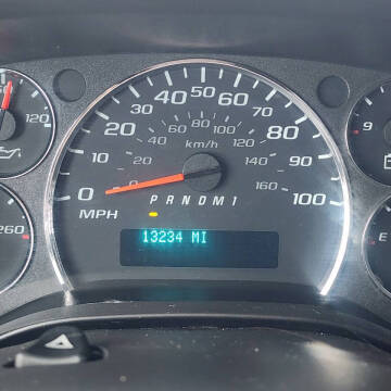 2024 Chevrolet Express 2500