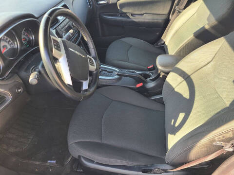 2012 Chrysler 200 Touring