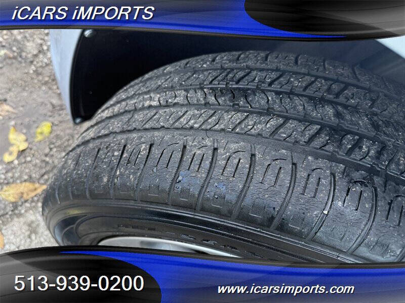 2013 Chrysler 300 Glacier Edition