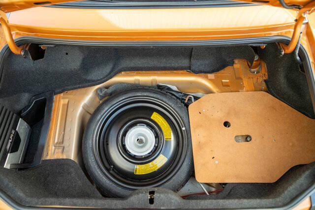 2000 Mazda MX-5 Miata 38