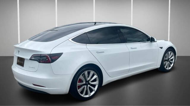 2019 Tesla Model 3 Performance