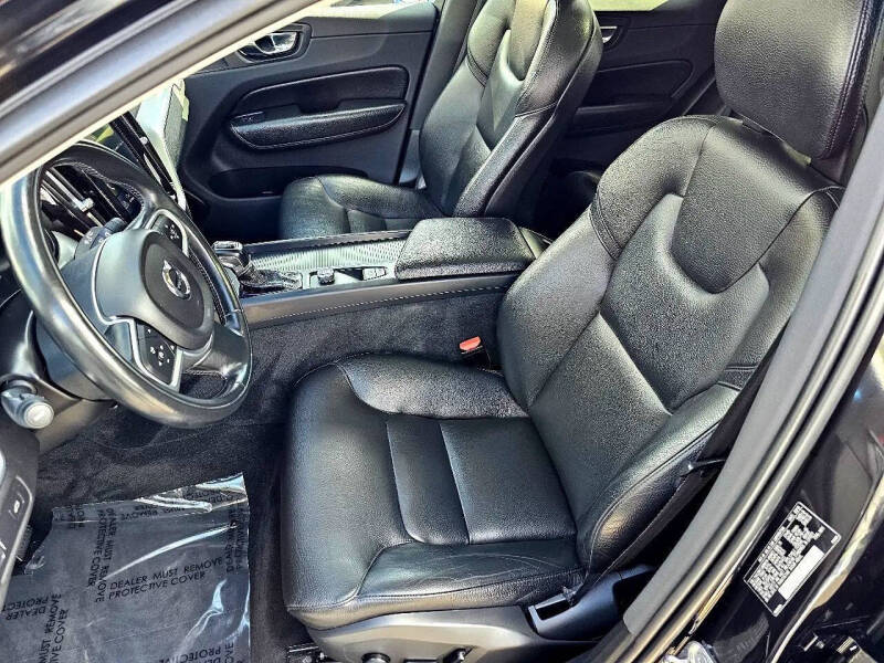 2018 Volvo XC60 T6 Momentum