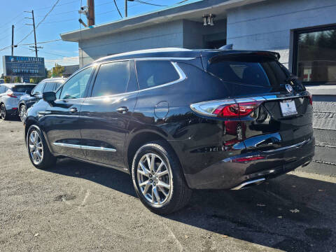 2023 Buick Enclave Essence