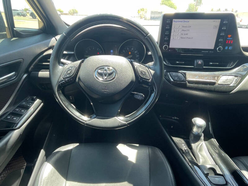 2019 Toyota C-HR XLE