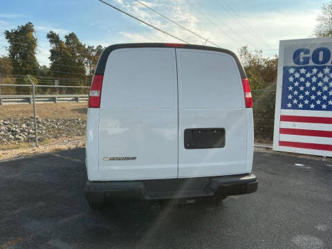 2021 Chevrolet Express 2500