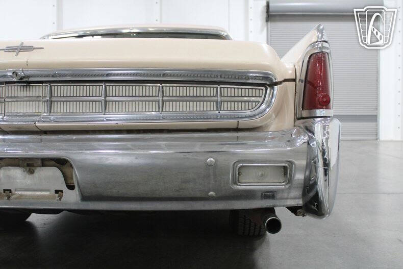 1963 Lincoln Continental