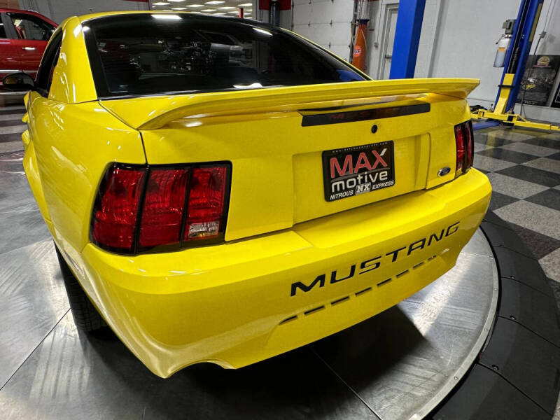 2000 Ford Mustang GT