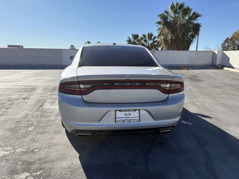 2019 Dodge Charger SXT