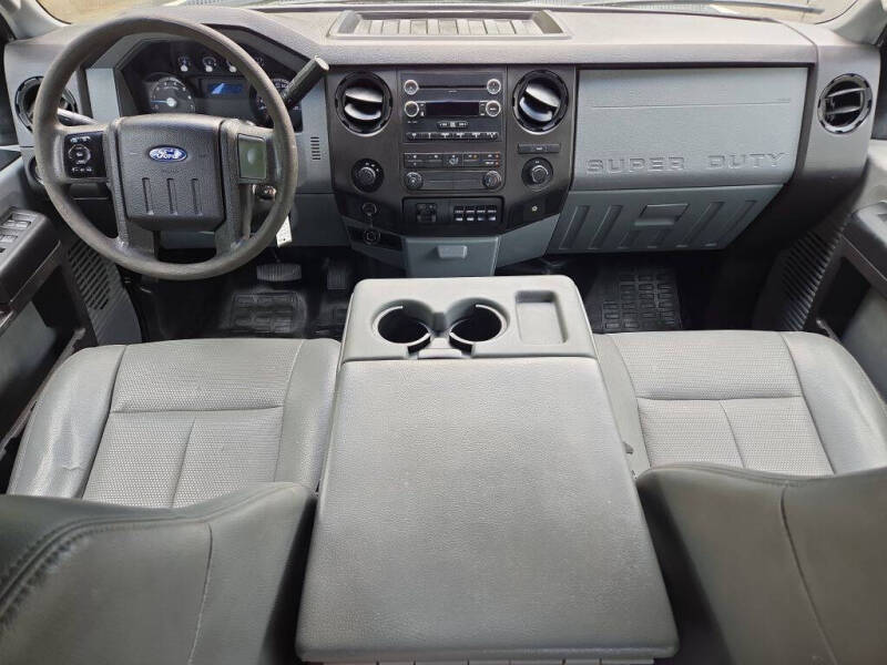 2015 Ford F-350 Super Duty XL