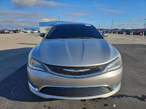 2015 Chrysler 200 for sale at AUTOBAHN MOTORSPORTS INC in Orlando FL