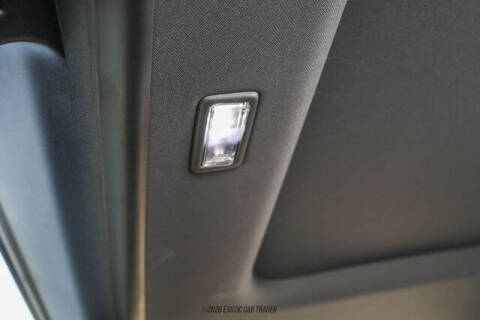 2023 Land Rover Defender 90 X-Dynamic SE