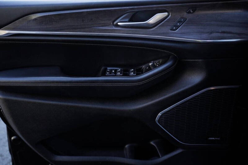 2023 Jeep Grand Cherokee L Overland