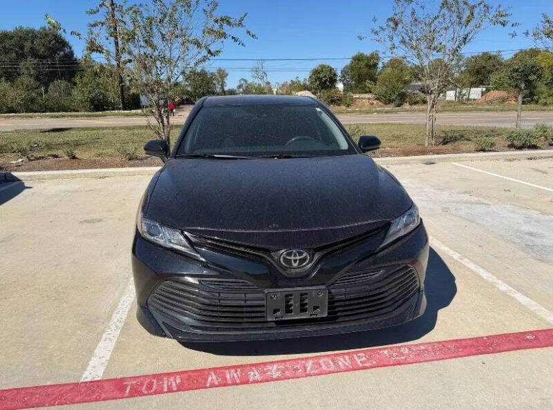 2020 Toyota Camry LE
