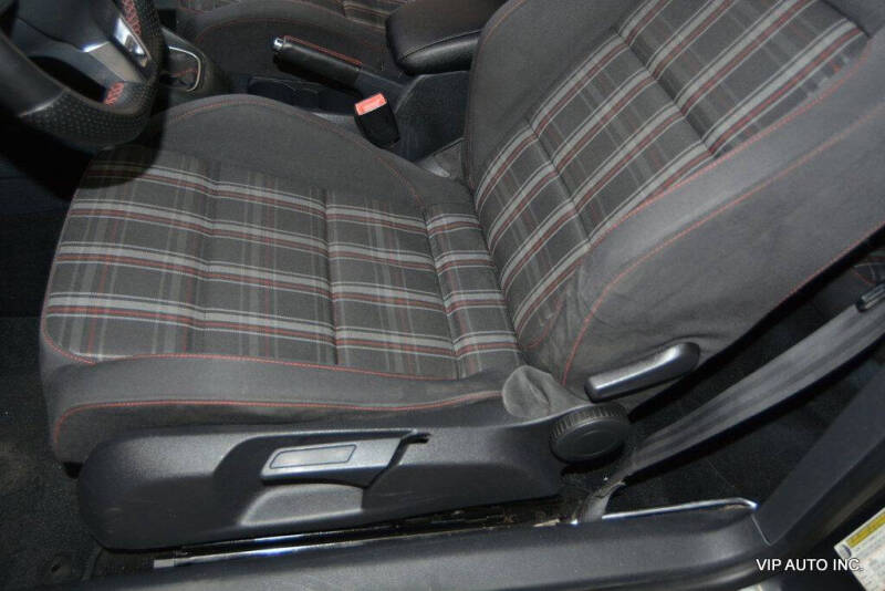 2011 Volkswagen GTI