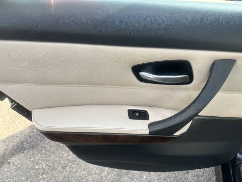 2011 BMW 3 Series 328i