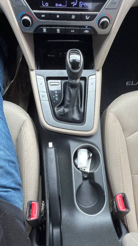 2017 Hyundai Elantra Value Edition