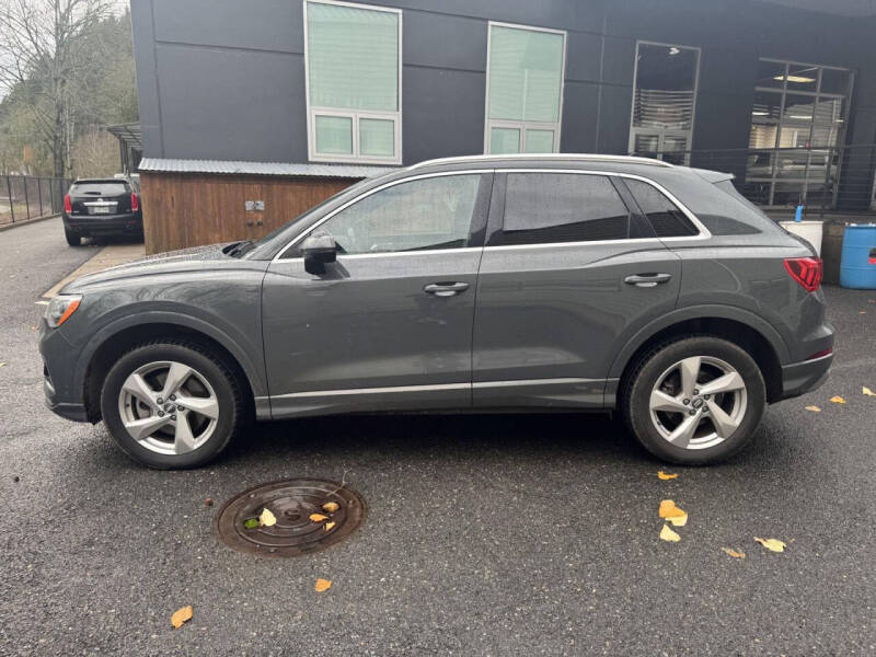 2020 Audi Q3 quattro Premium 45 TFSI