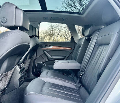 2021 Audi Q5 quattro Premium Plus 45 TFSI