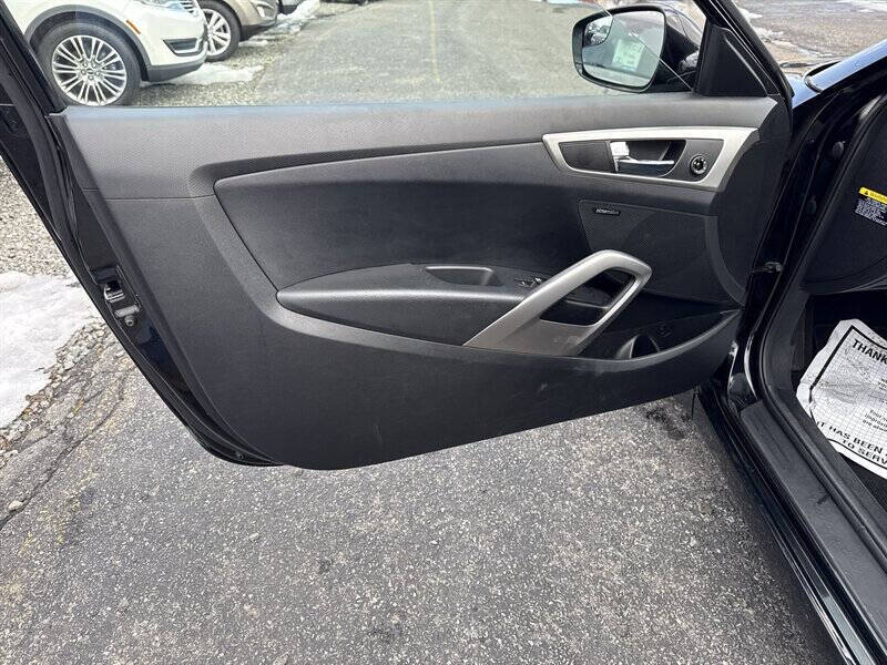 2017 Hyundai Veloster