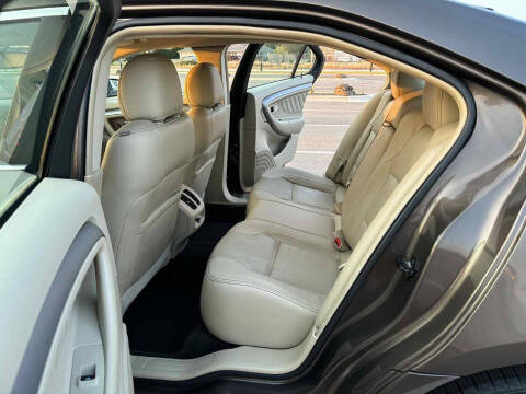 2015 Ford Taurus SEL