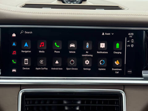 2023 Porsche Panamera 4S E-Hybrid