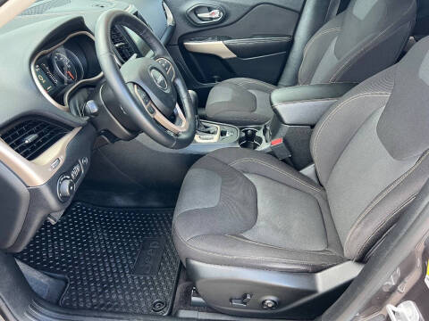 2017 Jeep Cherokee Latitude