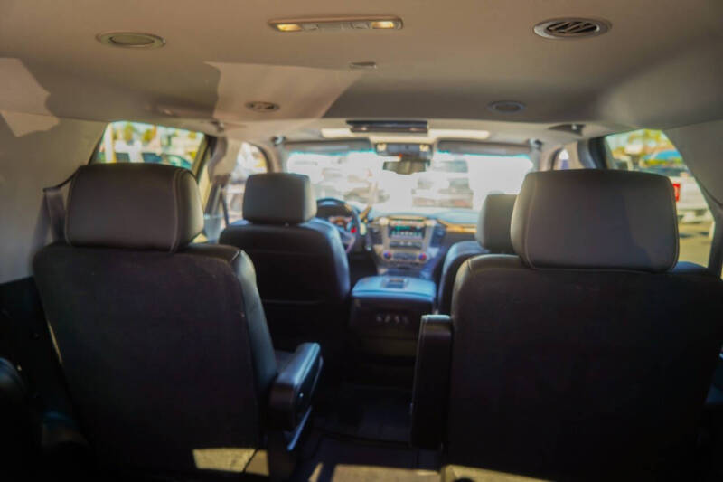 2017 GMC Yukon Denali