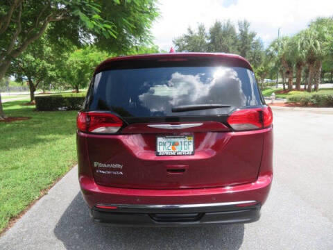2020 Chrysler Pacifica Touring L Plus
