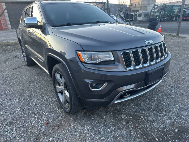2015 Jeep Grand Cherokee Overland's photo