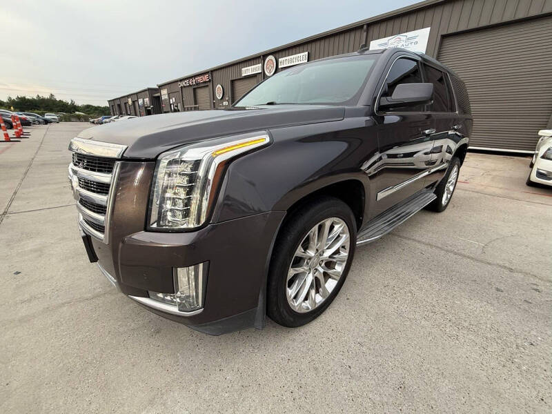 2015 Cadillac Escalade Luxury