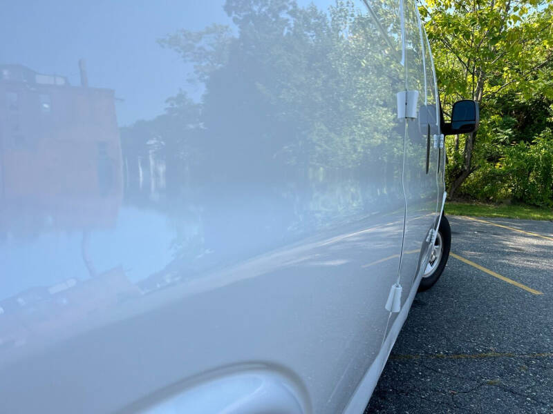 2019 Chevrolet Express 2500